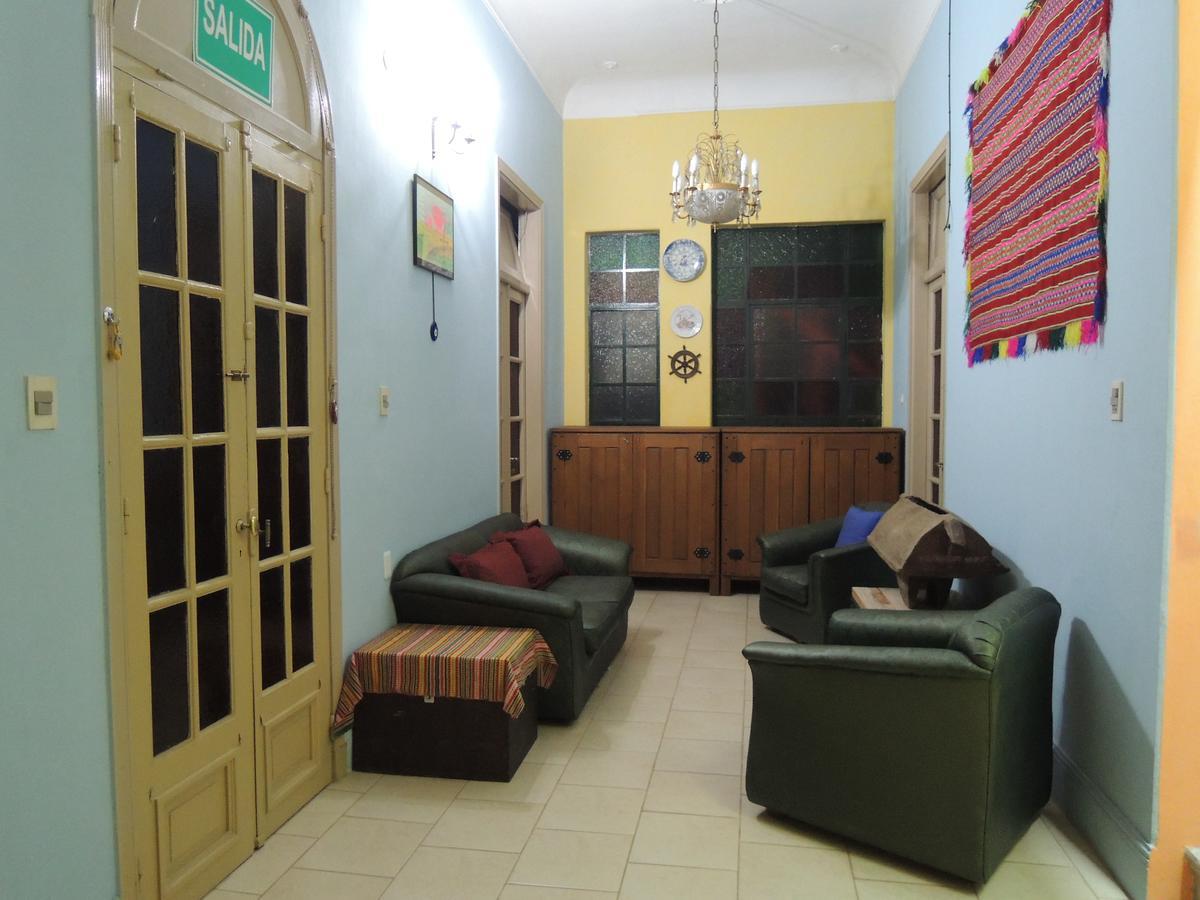 Isla Francia Hostel Asuncion Bagian luar foto